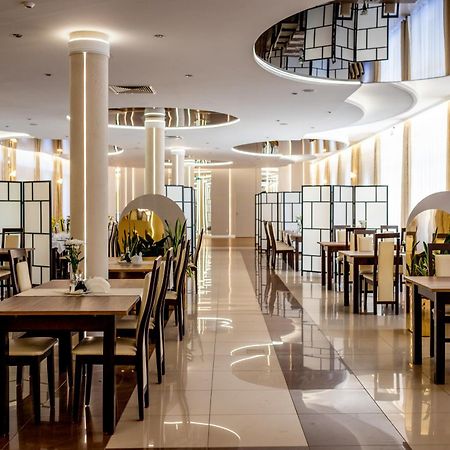 Trzy Korony Hotel Głogów Małopolski Eksteriør billede