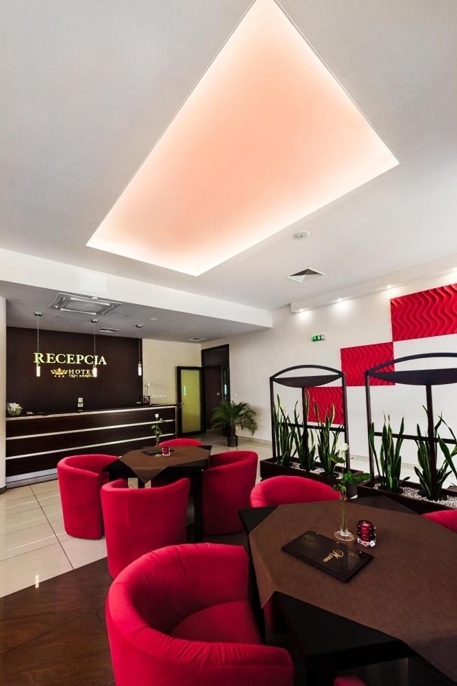 Trzy Korony Hotel Głogów Małopolski Eksteriør billede
